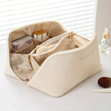LuxeLift - Exklusives EMS Augenmassagegerät gegen Falten + Gratis Make-up-Bag