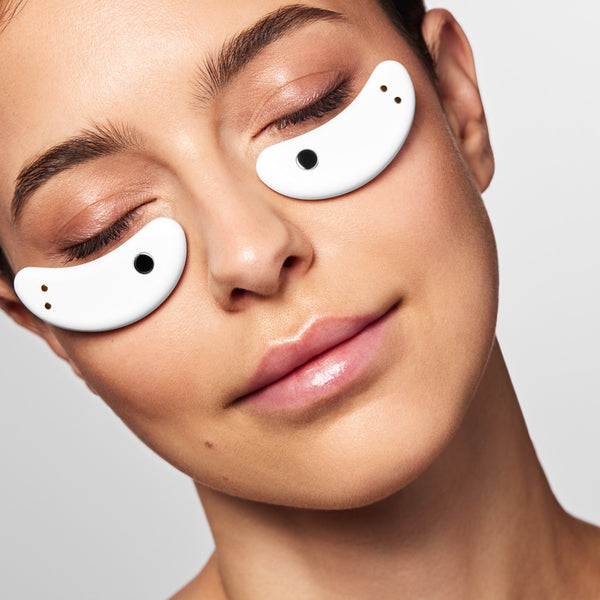 LuxeLift - Exklusives EMS Augenmassagegerät gegen Falten + Gratis Make-up-Bag